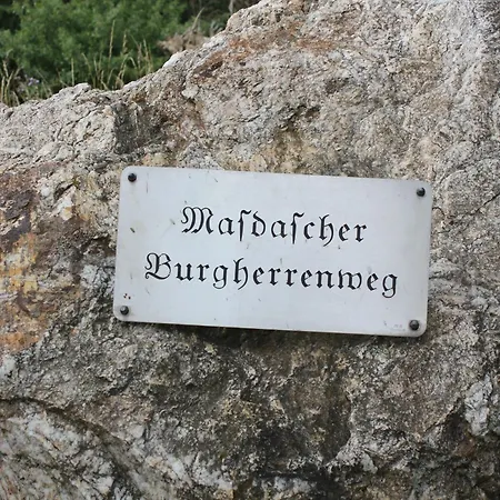 Daeschinger Zweiradparadies דירה